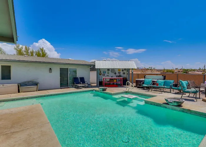 Holiday home 2 Mi To Havasu State Park: W/ Pool! Lake Havasu City
